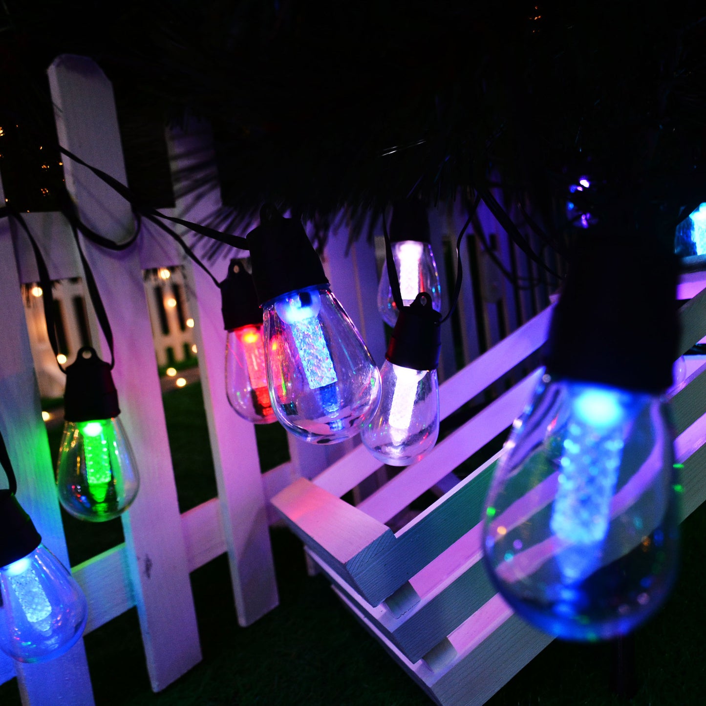 Ghirlanda Luminoasa solara RGB, 8 Moduri de Iluminare, 25M, Becuri LED G40, 3000K, Telecomanda inclusa, IP65, Autonomie Mare, lumina colorata