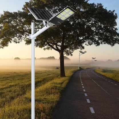 Lampa solara Stradala 300W, Jortan Cip LED Ultra Luminos 8500 Lumeni, Senzor de Lumina, Cu Panou Solar separat Telecomanda Lumina rece, Stalp metalic inclus, Autonomie 14 Ore, Protectie IP66 Rezistenta la apa