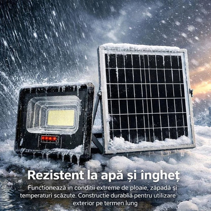 Proiector cu Panou Solar LED 600W, 8000 Lumeni, IP66, Telecomandă și Senzor de Lumină, Lampă Solară pentru Iluminat Exterior, Curte, Grădină, Parcare, Alei și Stradă